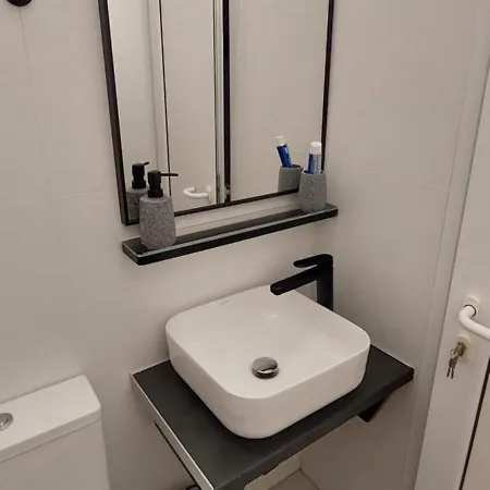 Κeas Living Yard Apartment *