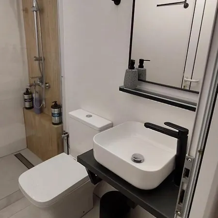 κeas Living Yard Apartament Korissia (Kea)